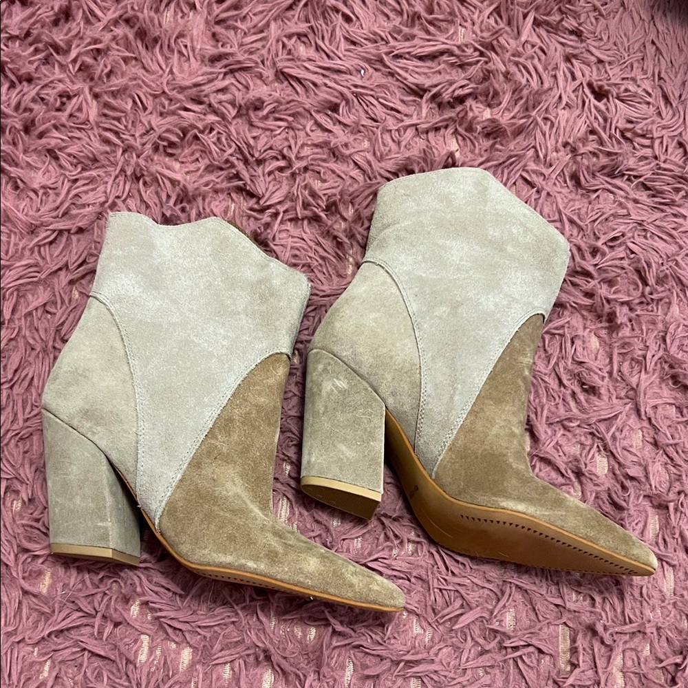 Dolce Vita NESTLY stylish suede block heeled boots with pointed toe